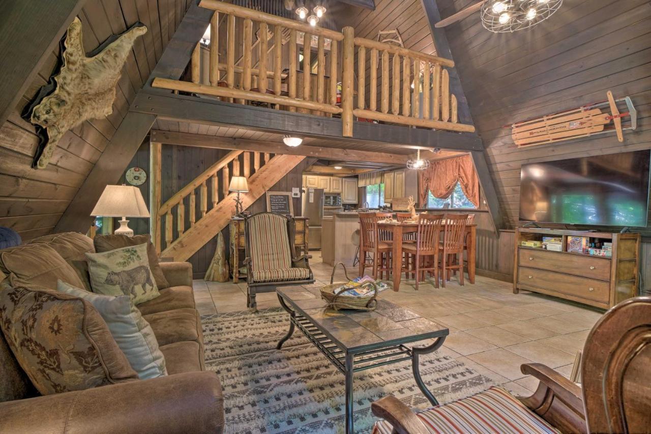 Snuggle Inn In The Heart Of Chalet Village! Gatlinburg Zewnętrze zdjęcie